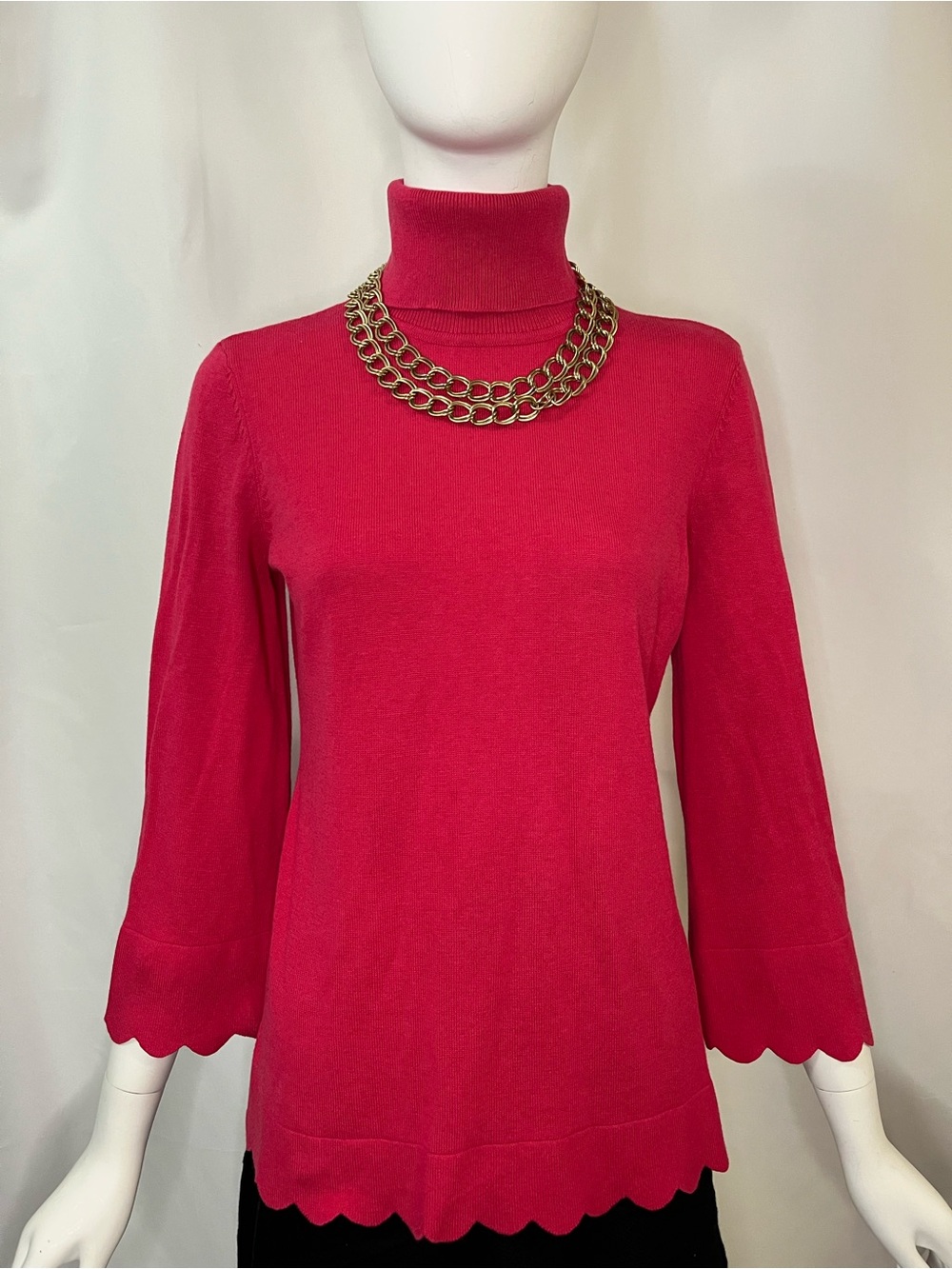 Isaac Mizrahi Lightweight Hot Pink Scalloped Edge Turtleneck